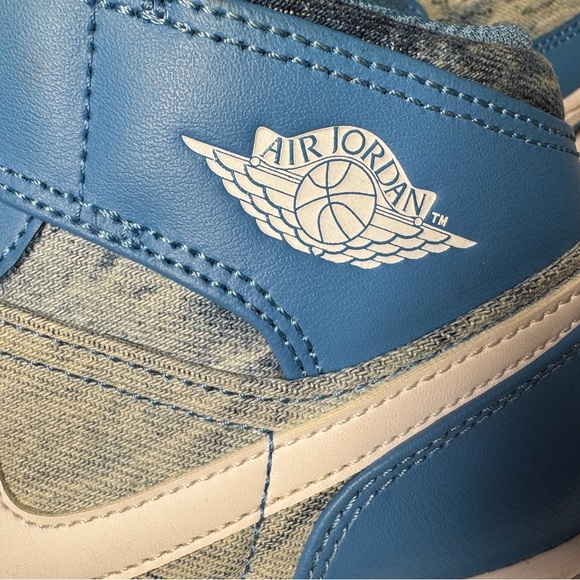 Air Jordan 1 Mid GS Washed Denim, lightly Used Sz 7Y - Picture 12 of 15